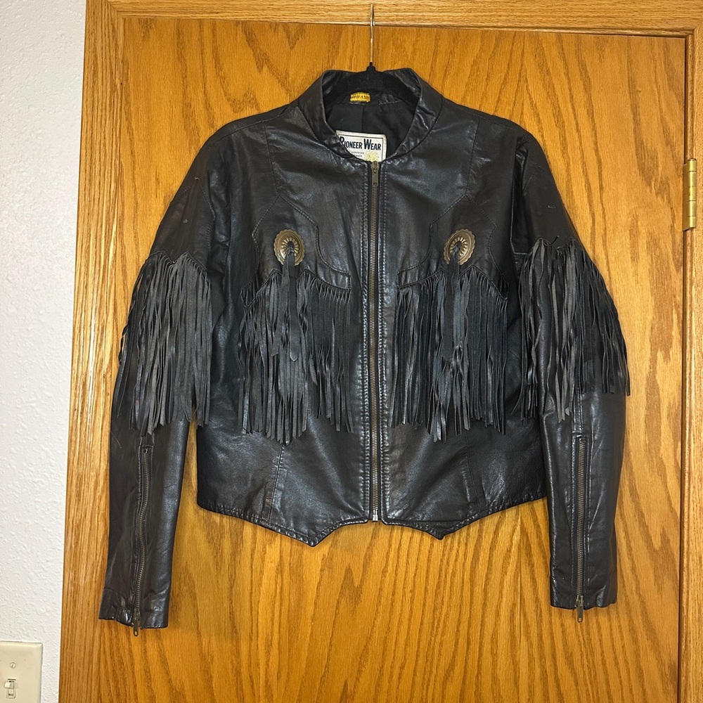 PIONEER Wear Black Leather Fringe Vintage Motorcycle Jacket - Size 14